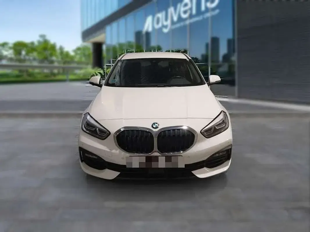 Usado BMW 116 Performance 116 CV (85 kW) 2022 Amarillo Utilitario