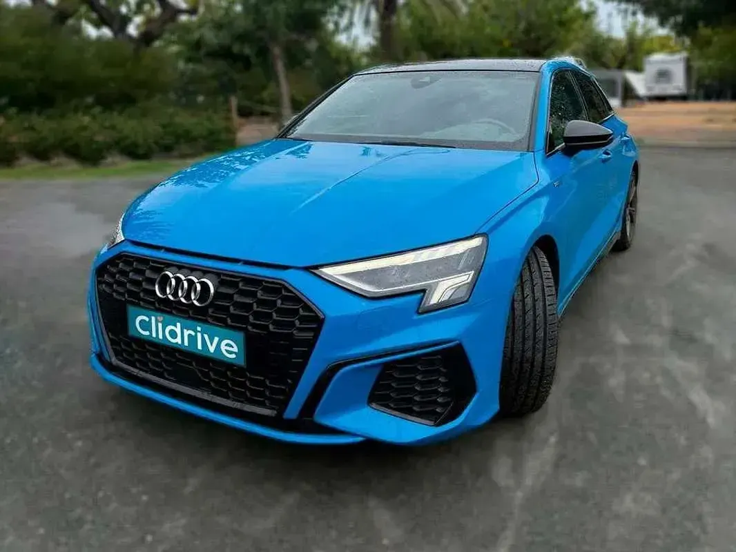 Usado Audi A3 Sportback S-Line 110 CV (80 kW) 2020 Azul Utilitario