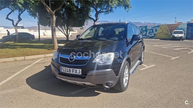 Usado Opel Antara Cosmo 150 CV (110 kW) 2007 Negro SUV