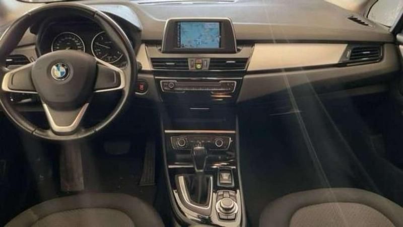 Usado BMW 218 150 CV (110 kW) 2015 Plateado Monovolumen