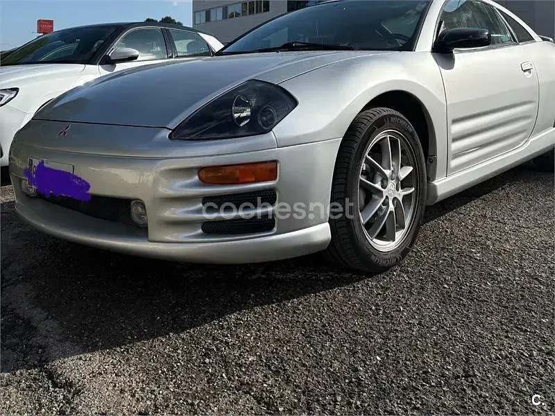 Usado Mitsubishi Eclipse 141 CV (103 kW) 1998 Gris / plata Coupe