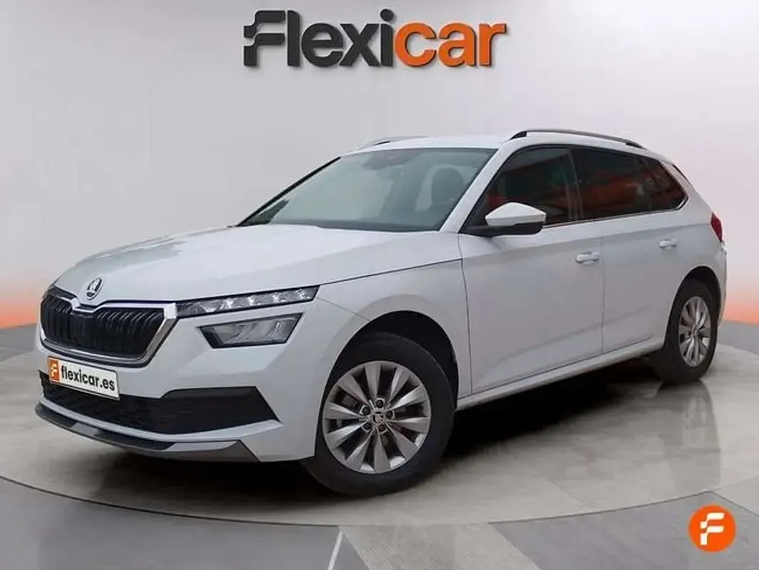 Käytetty Skoda Kamiq Ambition 150 HP (110 kW) 2022 Valkoinen Katumaasturi