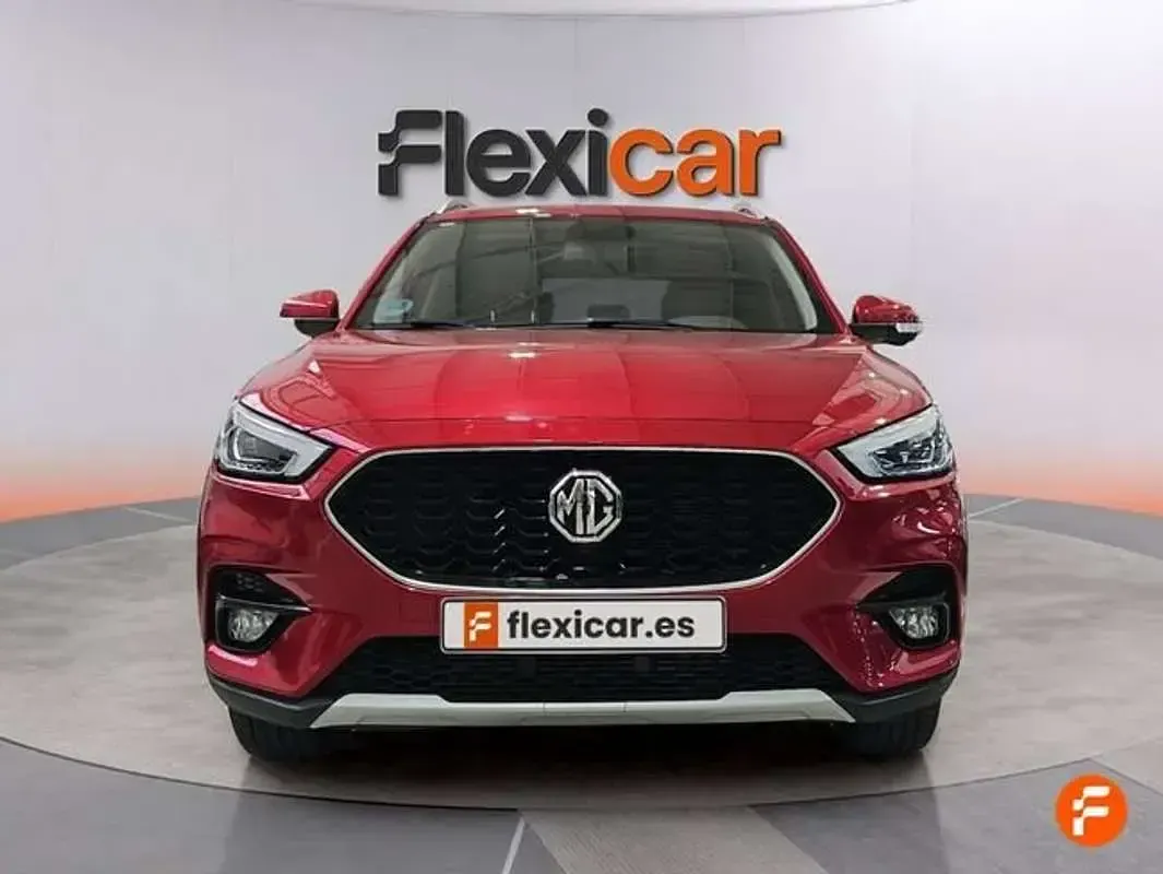 Usado MG ZS Luxury 111 CV (81 kW) 2023 Burdeos SUV