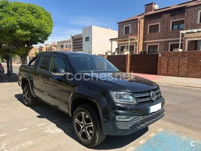 Usado VW Amarok Aventura 224 CV (164 kW) 2017 Negro Pickup/Camioneta