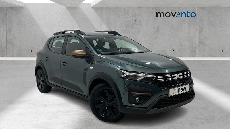 Usado Dacia Sandero Extreme 110 CV (80 kW) 2024 Verde Berlina