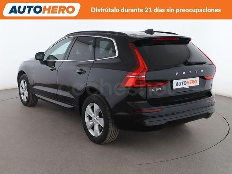 Usado Volvo XC60 Core 197 CV (144 kW) 2022 Negro SUV