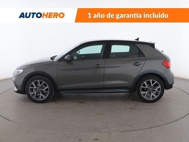 Usado Audi A1 Comfort 110 CV (80 kW) 2021 Gris SUV