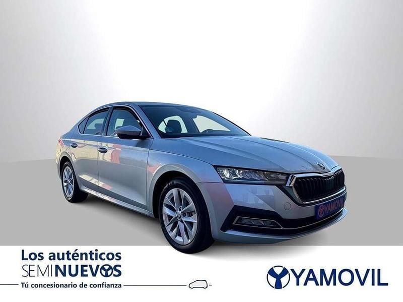 Occasion Skoda Octavia Selection 150 ch (110 kW) 2024 Argent Citadine