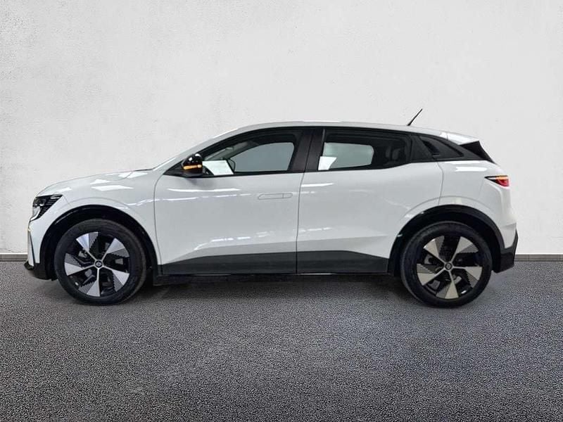 Brugt Renault Megane E-Tech Equilibre 96 kW (131 HK) 2023 Hvid Hatchback