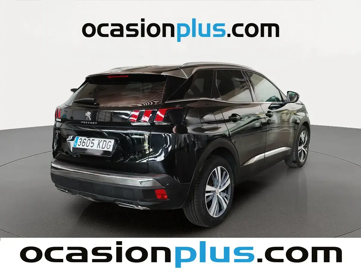 Usado Peugeot 3008 GT-line 130 CV (95 kW) 2017 Negro SUV