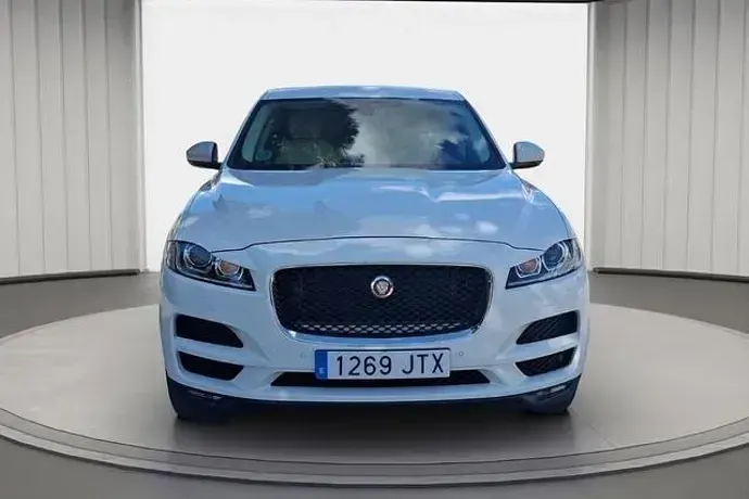 Usado Jaguar F-Pace Pure 180 HP (132 kW) 2016 SUV