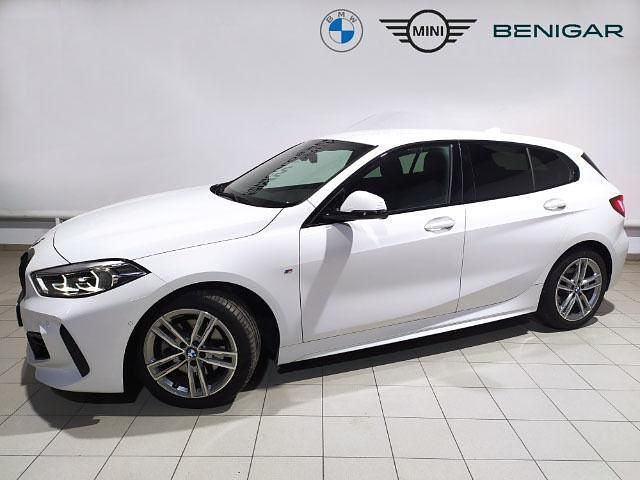 Blanco Usado 2024 BMW 118 Comfort Edition Utilitario | 31.500 € (Precio justo) - Imagen 1/4