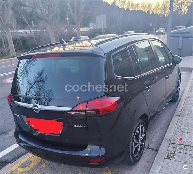 Usado Opel Zafira Tourer Expression 130 CV (95 kW) 2013 Negro Monovolumen