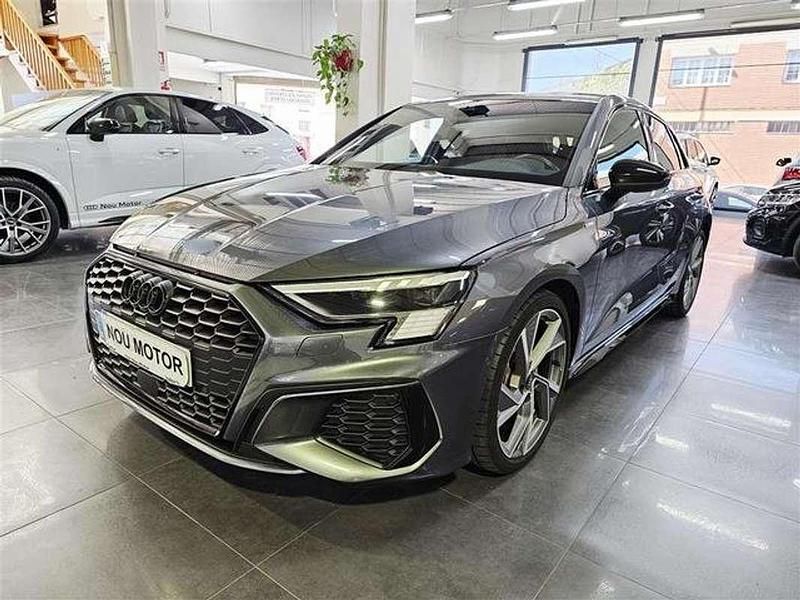 Usado Audi A3 Sportback 150 CV (110 kW) 2023 Gris Utilitario