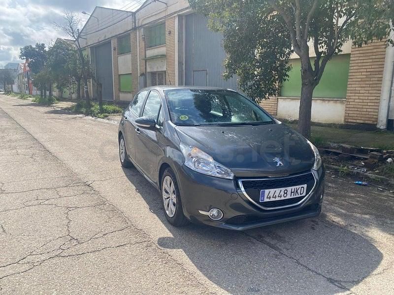 Usado Peugeot 208 Active 92 CV (67 kW) 2013 Gris / plata Utilitario