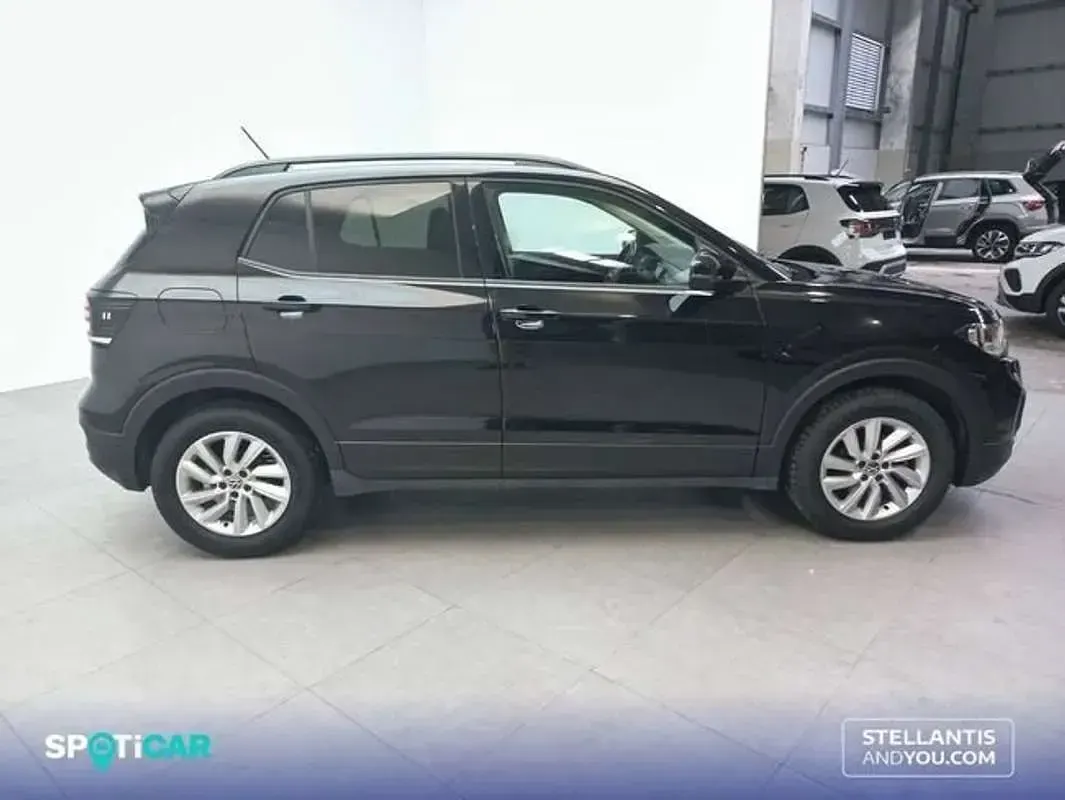 Usado VW T-Cross Advance 110 CV (80 kW) 2022 Negro SUV