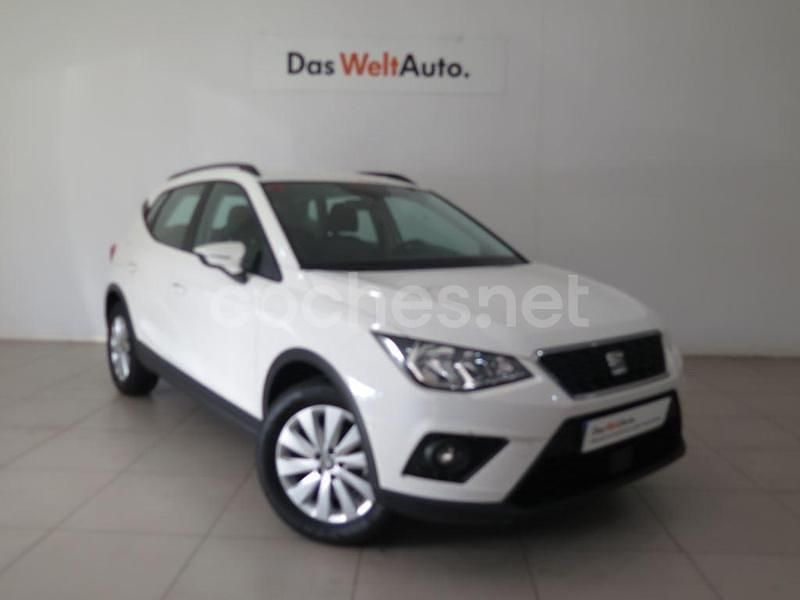 Usado Seat Arona Style 110 CV (80 kW) 2021 Blanco SUV