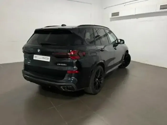 Usado BMW X5 M Sport 530 CV (389 kW) 2025 Negro SUV