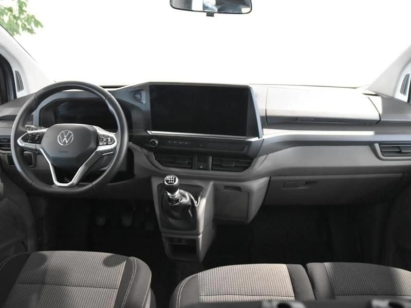 Usado VW Caravelle 110 CV (80 kW) 2025 Gris/plata Van