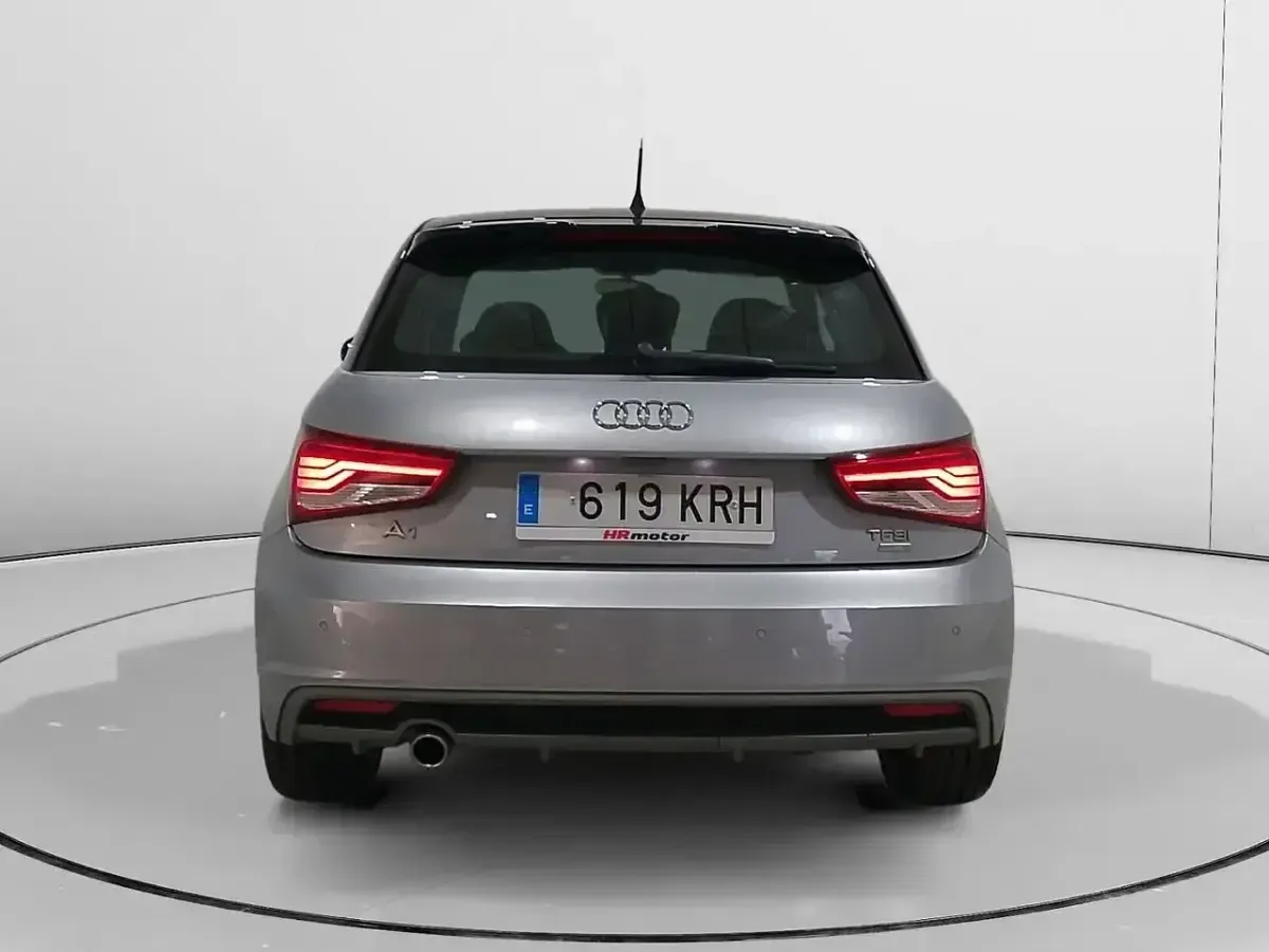 Usado Audi A1 S-Line 116 CV (85 kW) 2018 Gris Utilitario