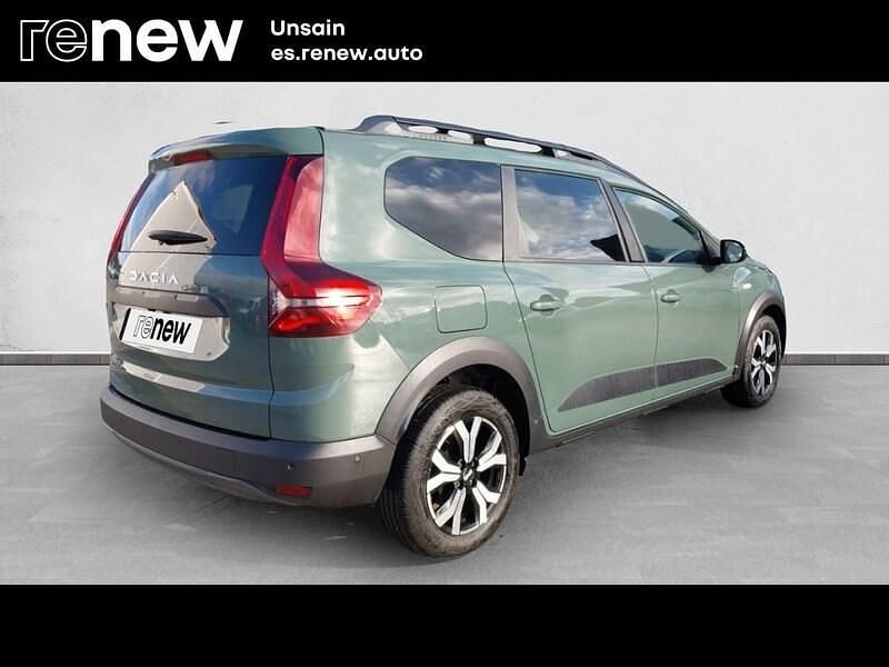 Usado Dacia Jogger Expression 110 CV (80 kW) 2024 Blanco Monovolumen