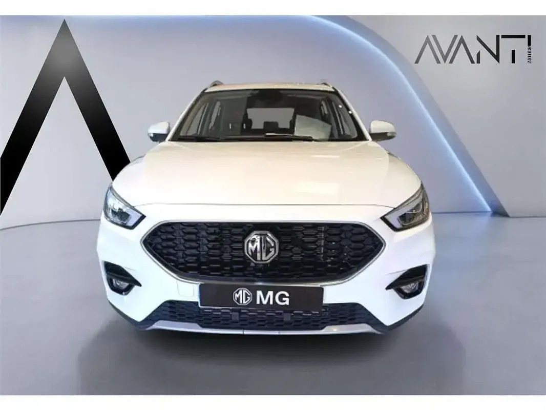 Usado MG ZS Luxury 111 CV (81 kW) 2025 SUV