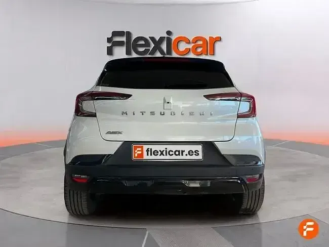 Usado Mitsubishi ASX 158 CV (116 kW) 2024 Blanco SUV