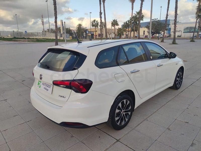 Usado Fiat Tipo Life 95 HP (69 kW) 2020 Branco Carrinha