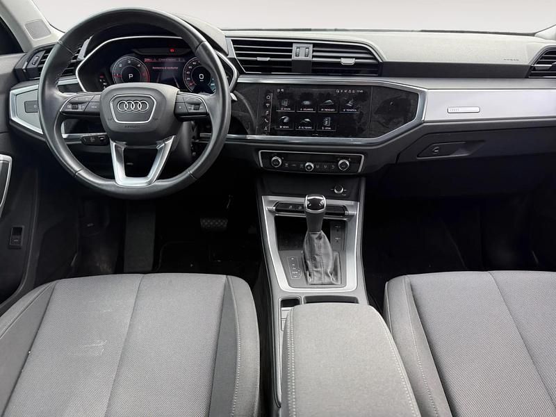 Begagnad Audi Q3 Advanced Plus 150 HK (110 kW) 2023 Vit SUV