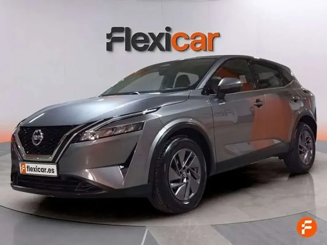 Usado Nissan Qashqai Acenta 158 CV (116 kW) 2021 Gris SUV