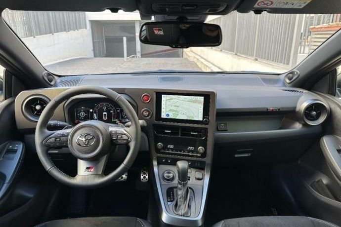 Nuevo Toyota Yaris 261 CV (191 kW) 2025 Utilitario