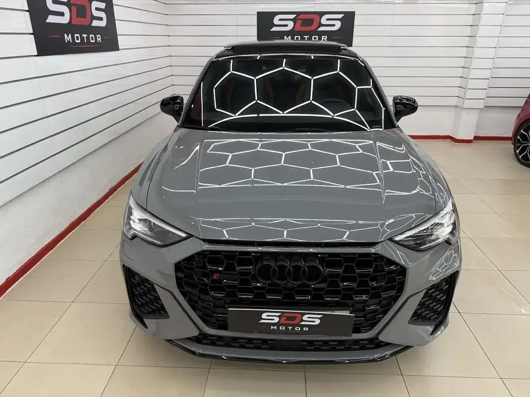 Usado Audi RS Q3 Sport 401 CV (294 kW) 2021 Gris SUV