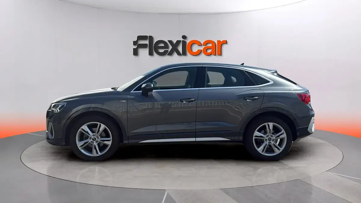 Usado Audi Q3 Sportback Premium 150 CV (110 kW) 2022 Gris SUV