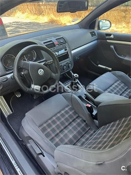 Negro Usado 2006 VW Golf V GTI Berlina | 7300 € (Buen precio) - Imagen 1/3