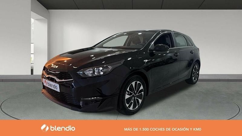 Negro Usado 2024 Kia Ceed Utilitario | 21.778 € (Caro) - Imagen 1/3