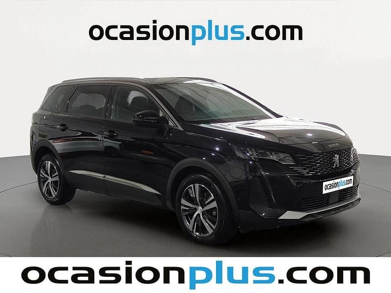 Usado Peugeot 5008 Allure 131 CV (96 kW) 2024 Negro SUV