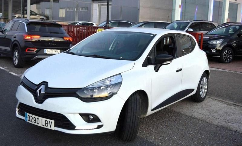 Usado Renault Clio IV Business 75 CV (55 kW) 2019 Blanco Utilitario