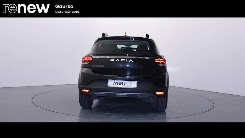 Usado Dacia Sandero Expression 100 CV (73 kW) 2022 Negro Berlina