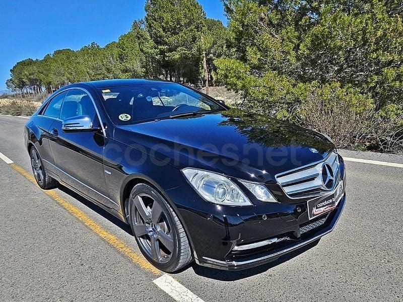 Usado Mercedes E250 Elegance 204 CV (150 kW) 2013 Negro Coupe
