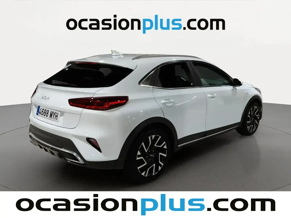 Usado Kia XCeed 100 CV (73 kW) 2025 Blanco SUV