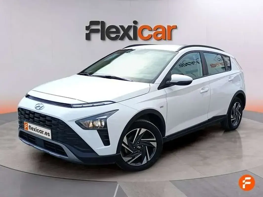 Usado Hyundai Bayon 101 CV (74 kW) 2023 Blanco SUV
