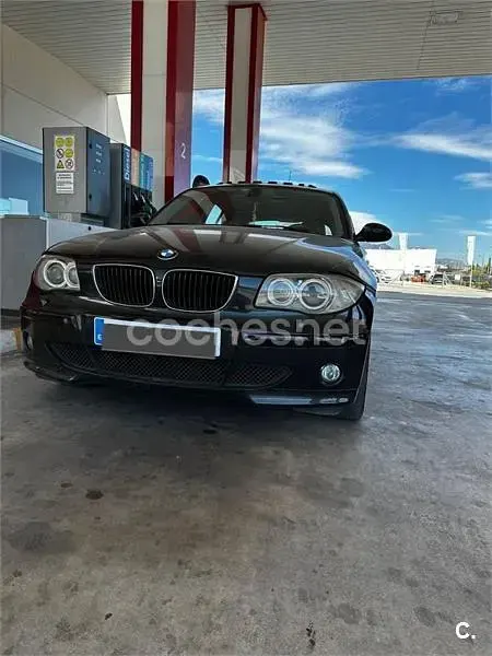 Usado BMW 120 163 CV (119 kW) 2006 Negro Utilitario