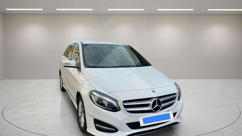 Blanco Usado 2017 Mercedes B200 Monovolumen | 13.500 € (Super precio) - Imagen 1/4
