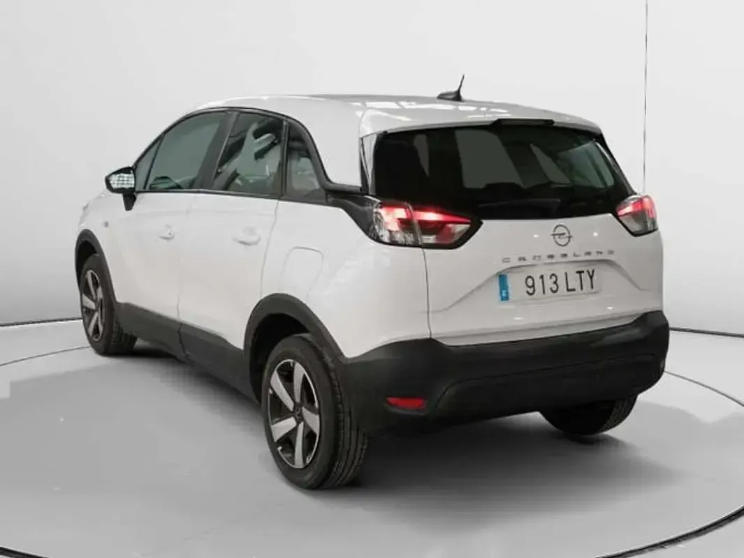 Usado Opel Crossland Edition 111 CV (81 kW) 2021 Blanco SUV