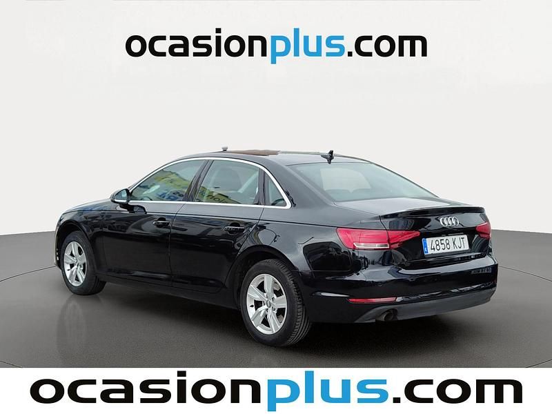 Usado Audi A4 Advanced 150 CV (110 kW) 2018 Negro Berlina