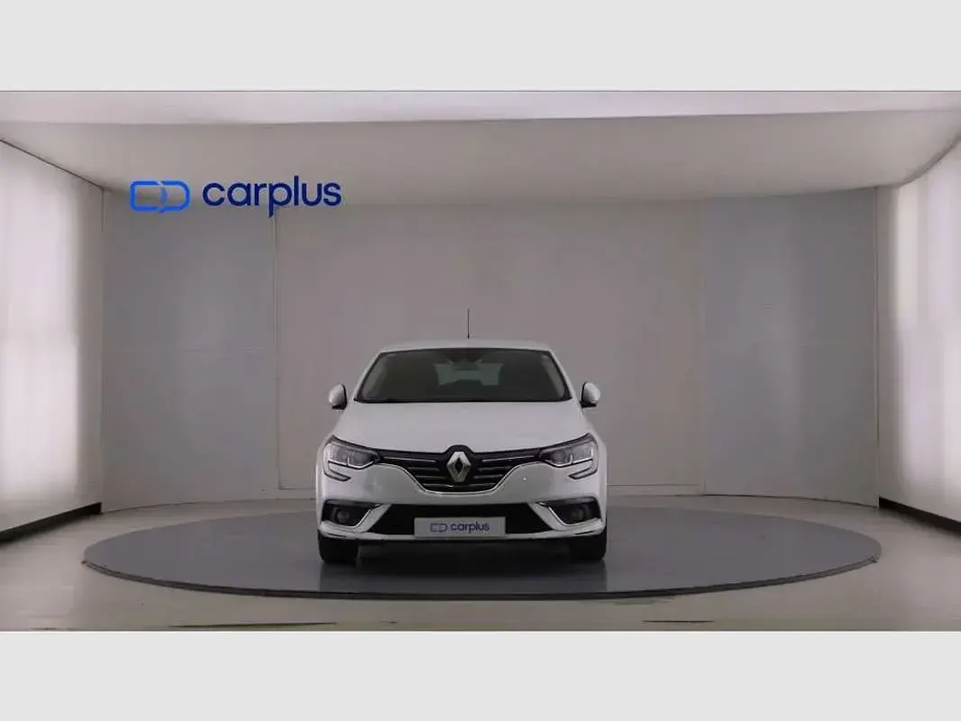 Usado Renault Mégane LIMITED 140 CV (102 kW) 2020 Blanco Utilitario