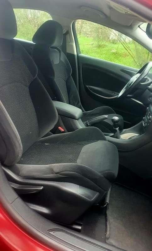 Usado Citroën C5 109 HP (80 kW) 2008 Vermelho Sedan