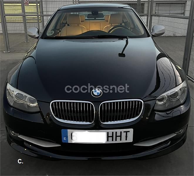 Negro Usado 2012 BMW 320 Coupe | 14.700 € (Precio justo) - Imagen 1/4
