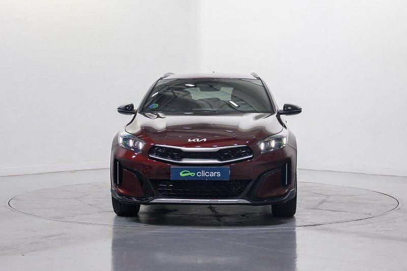 Usado Kia XCeed Style 115 CV (84 kW) 2025 Rojo SUV