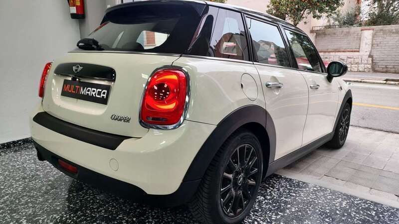 Usado Mini Cooper 136 CV (100 kW) 2015 Beige Utilitario